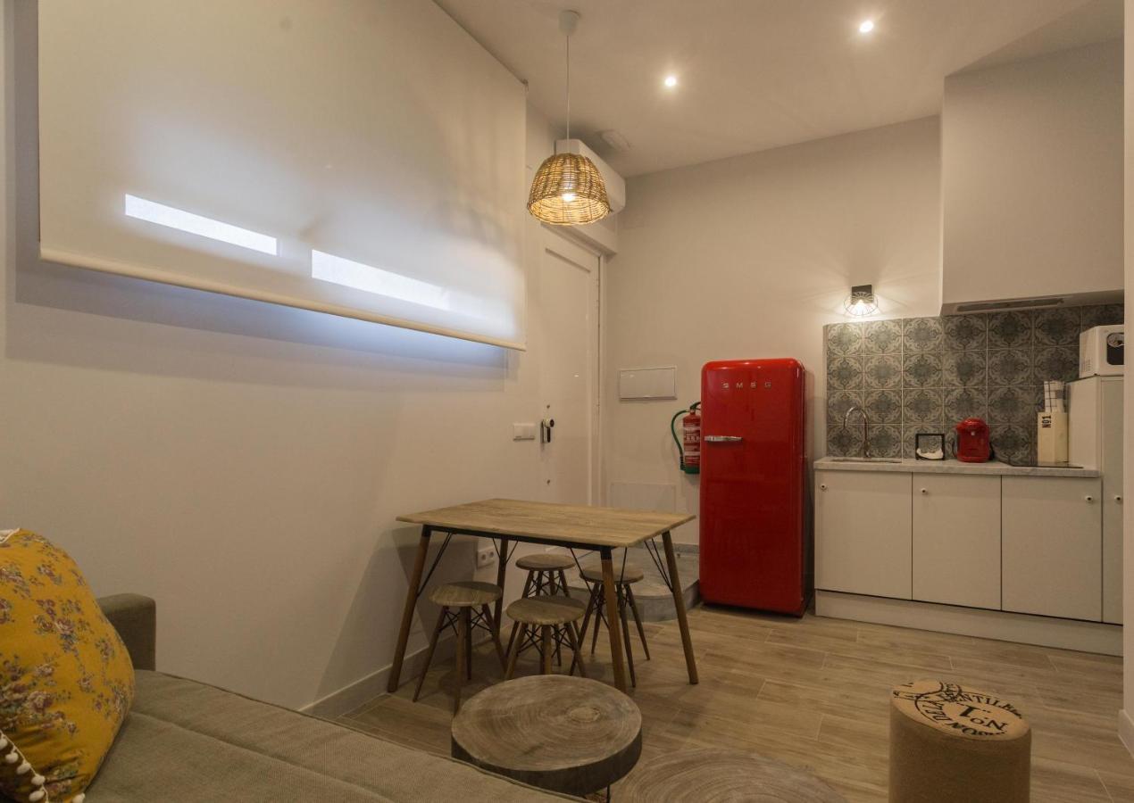 TRIA NOMINA Apartamentos Turísticos Mérida Exterior foto