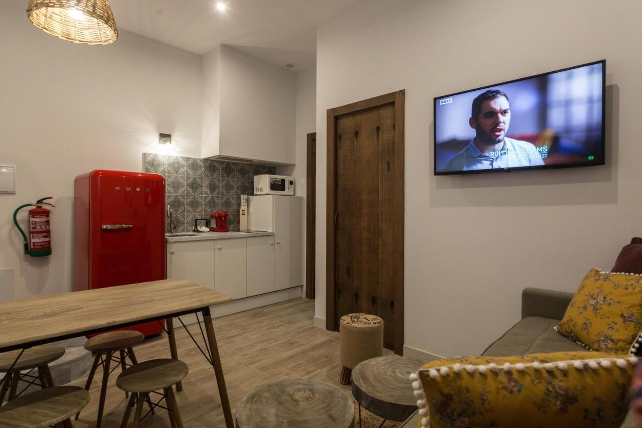 TRIA NOMINA Apartamentos Turísticos Mérida Exterior foto